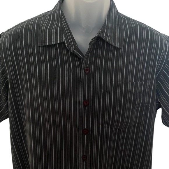 O’NEILL Surf Dark Gray & Silver Striped Collared Soft Shirt Men S Small - Picture 2 of 7